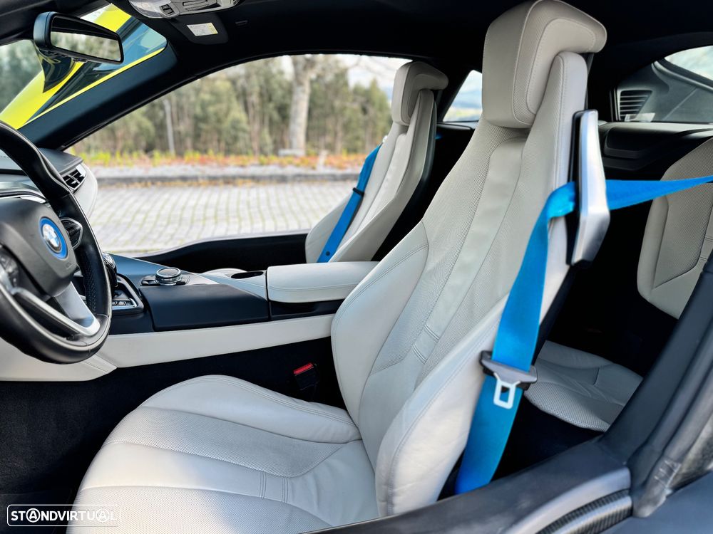 BMW i8 - 15