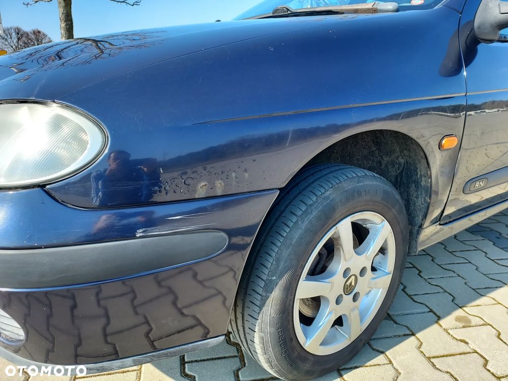 Renault Megane 1.4 RN 16V (klm) - 15
