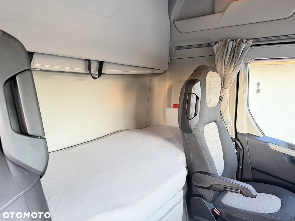 Ford F-MAX 500 / STANDARD / 2023 / KRAJOWY / MAŁY PRZEB./ RETARDER / OKAZ / FULL LED / B.ZADBANY / STAN FABRYCZNY / SALON POLSKA / - 19