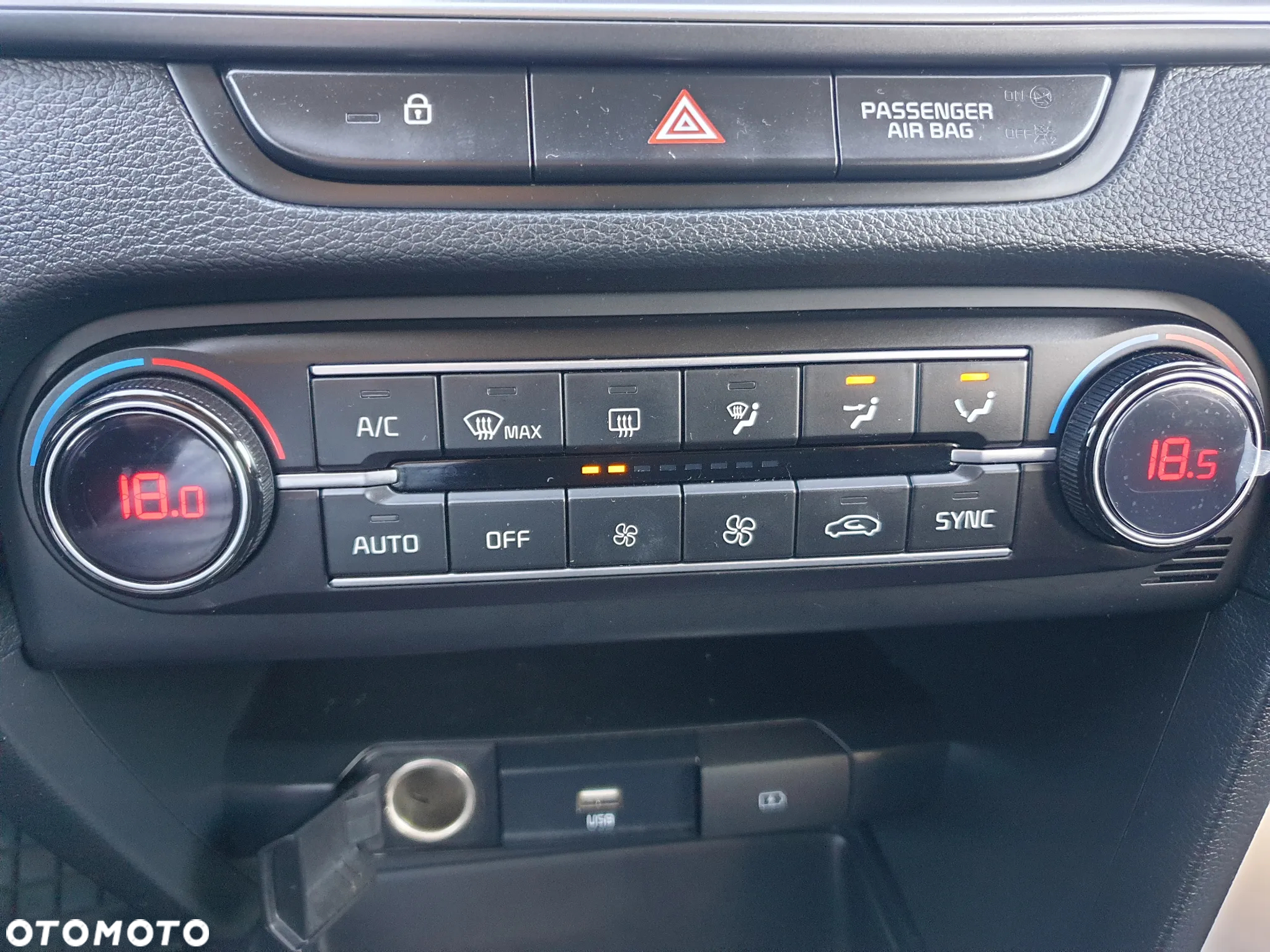 Kia XCeed 1.5 T-GDI M - 21