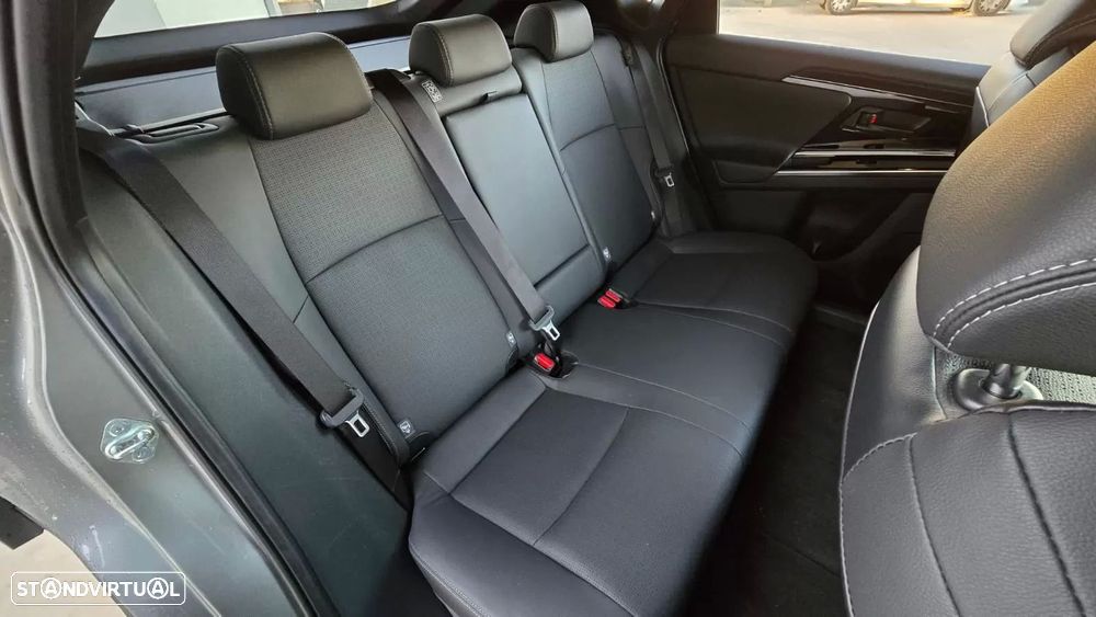 Toyota bZ4X 71,4 kWh Premium - 24