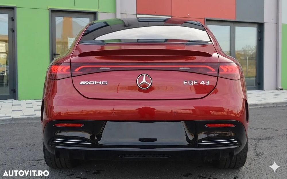 Mercedes-Benz EQE - 27