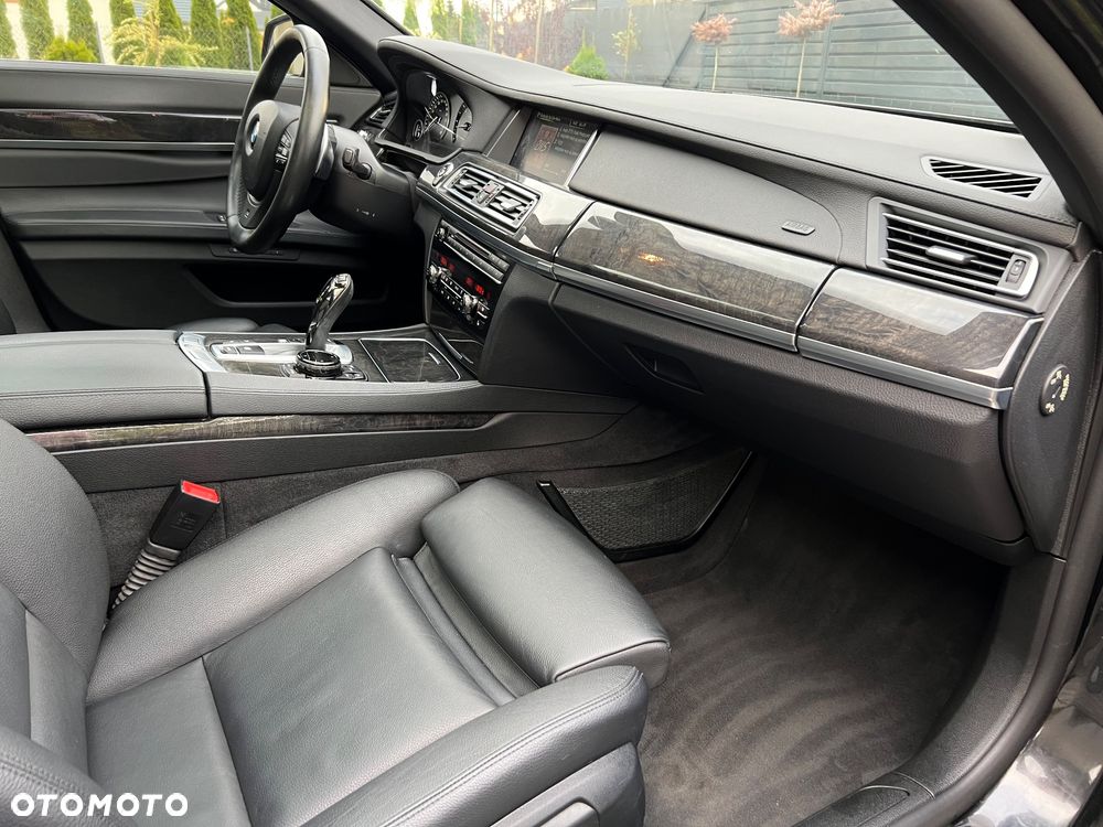 BMW Seria 7 740d xDrive Edition Exclusive - 20