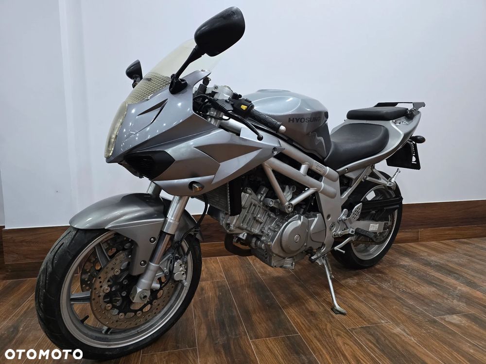 Hyosung GT - 6