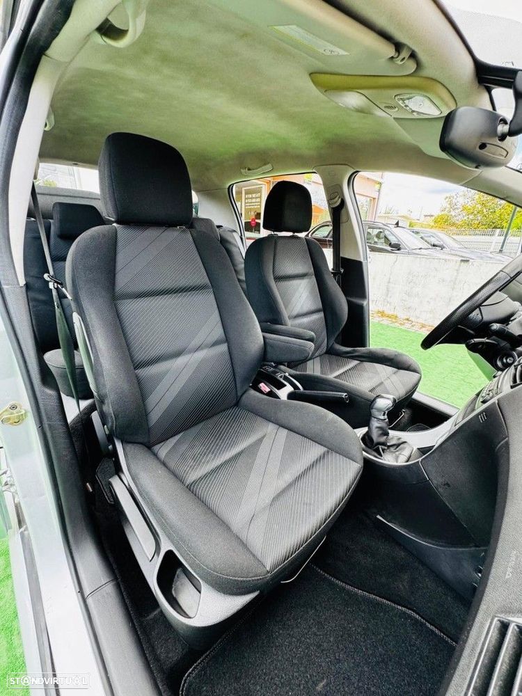 Peugeot 307 1.6 HDi Premium - 21