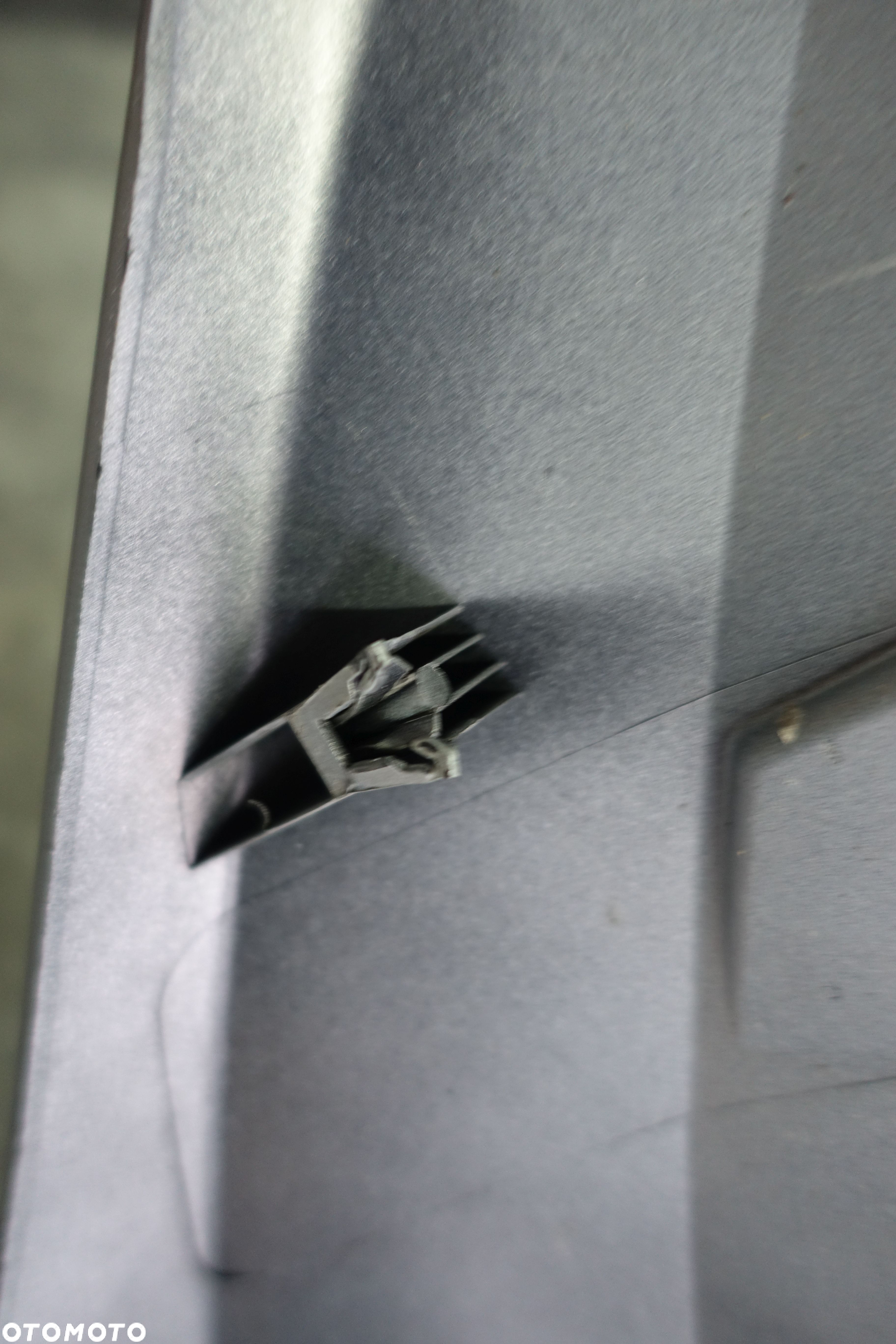 ATRAPA GRILL DUCATO III LIFT - 11