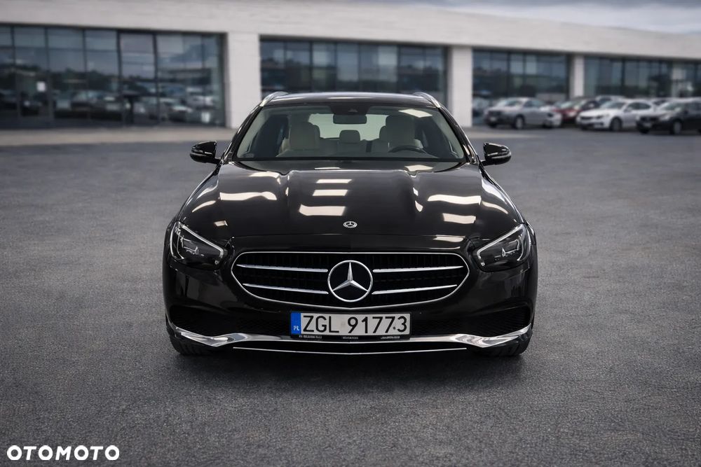 Mercedes-Benz Klasa E 220 d Business Edition - 9