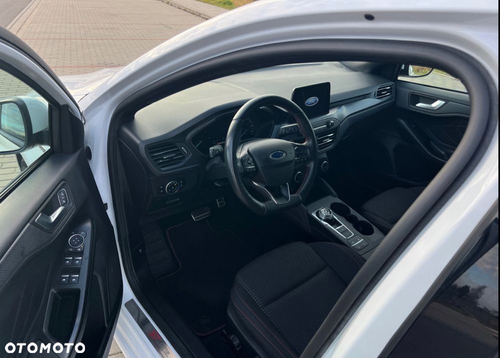 Ford Focus 1.5 EcoBlue ST-Line - 16