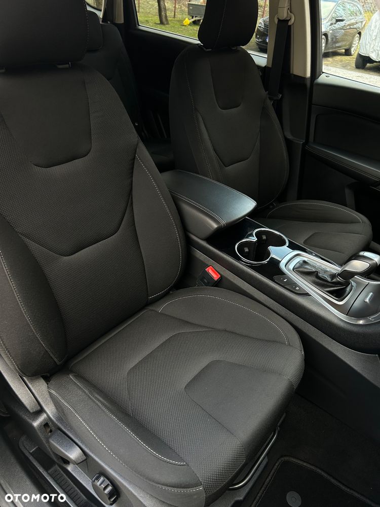 Ford S-Max 2.0 TDCi Titanium PowerShift - 20