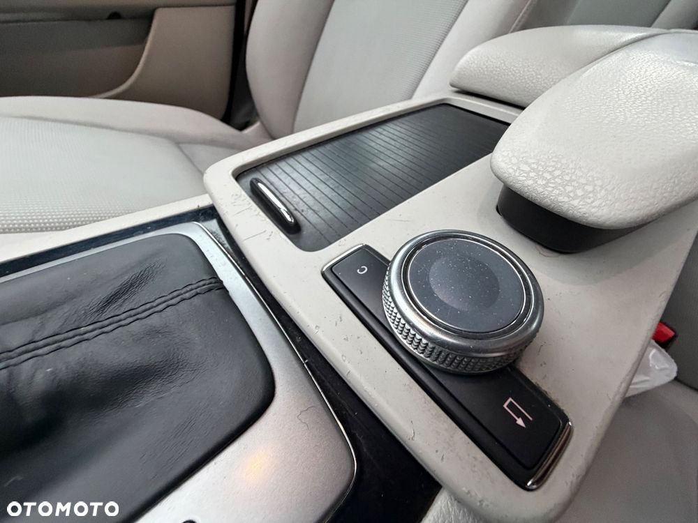 Mercedes-Benz Klasa C - 25