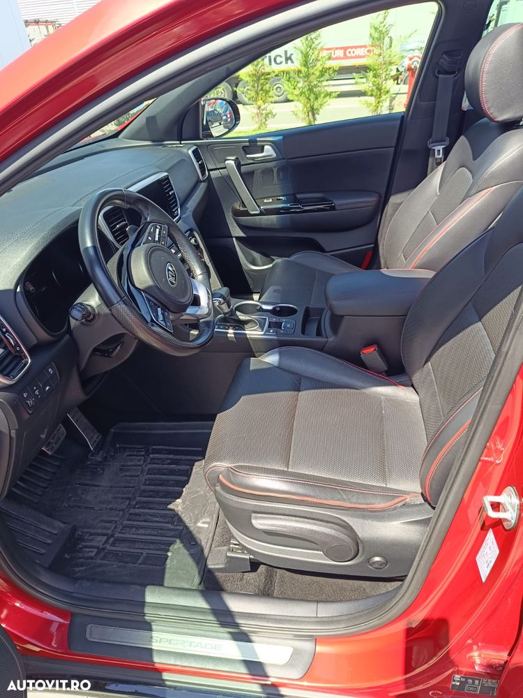 Kia Sportage 1.6 CRDI AWD Eco-Dynamics+ (48V M-H) DCT GT LINE - 9