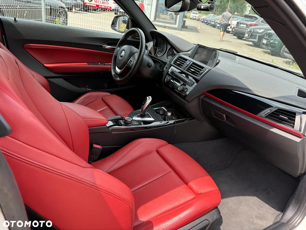 BMW Seria 1 118i Sport Line - 23