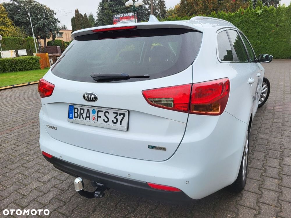 Kia Ceed - 19
