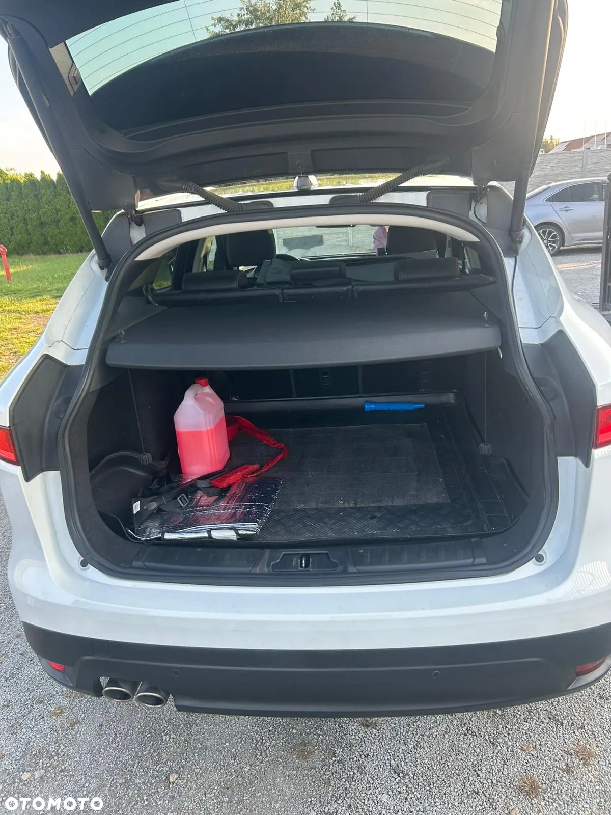 Jaguar F-Pace 2.0 i4D AWD Prestige - 13