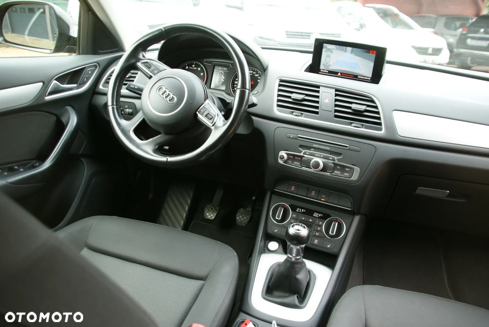 Audi Q3 - 17