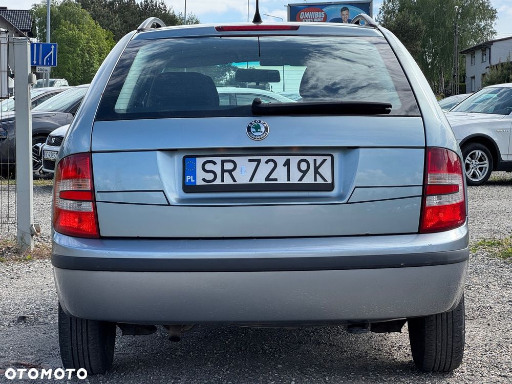 Skoda Fabia 1.4 16V Elegance - 13