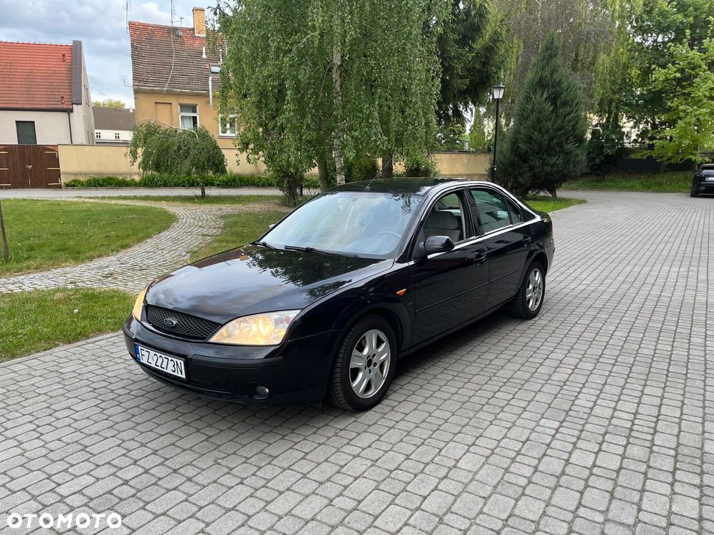 Ford Mondeo - 1