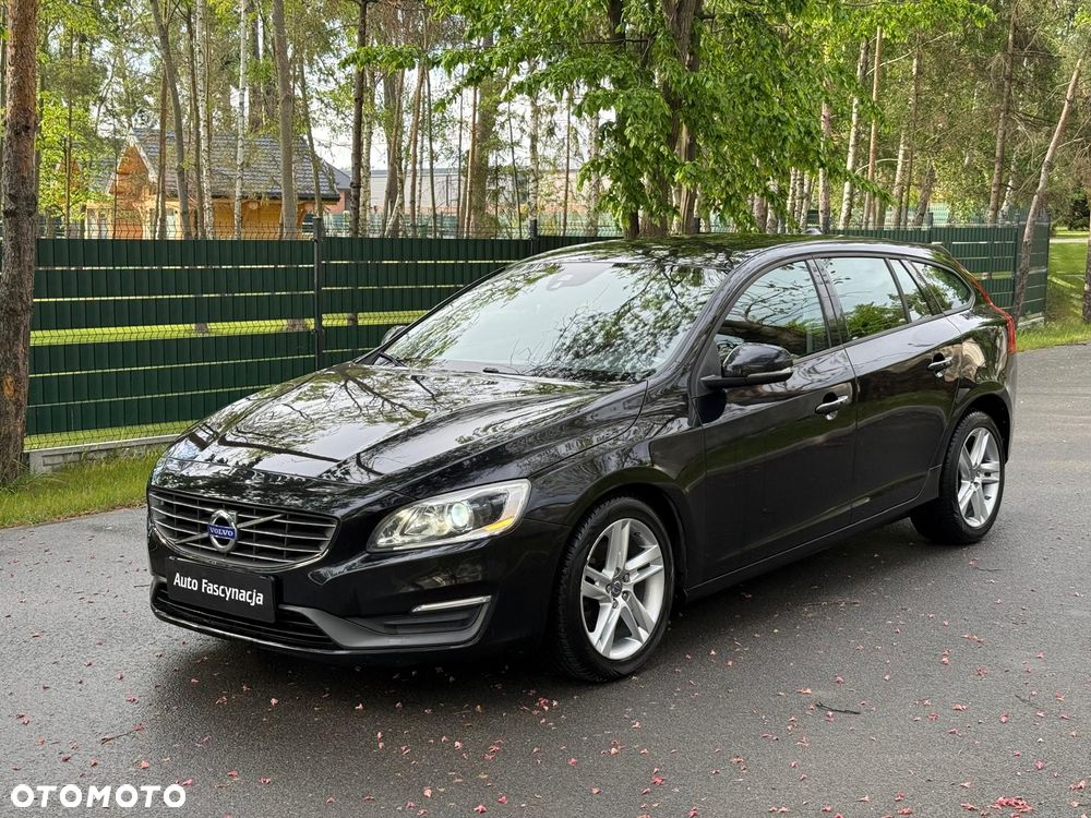 Volvo V60 D4 Geartronic Edition - 1