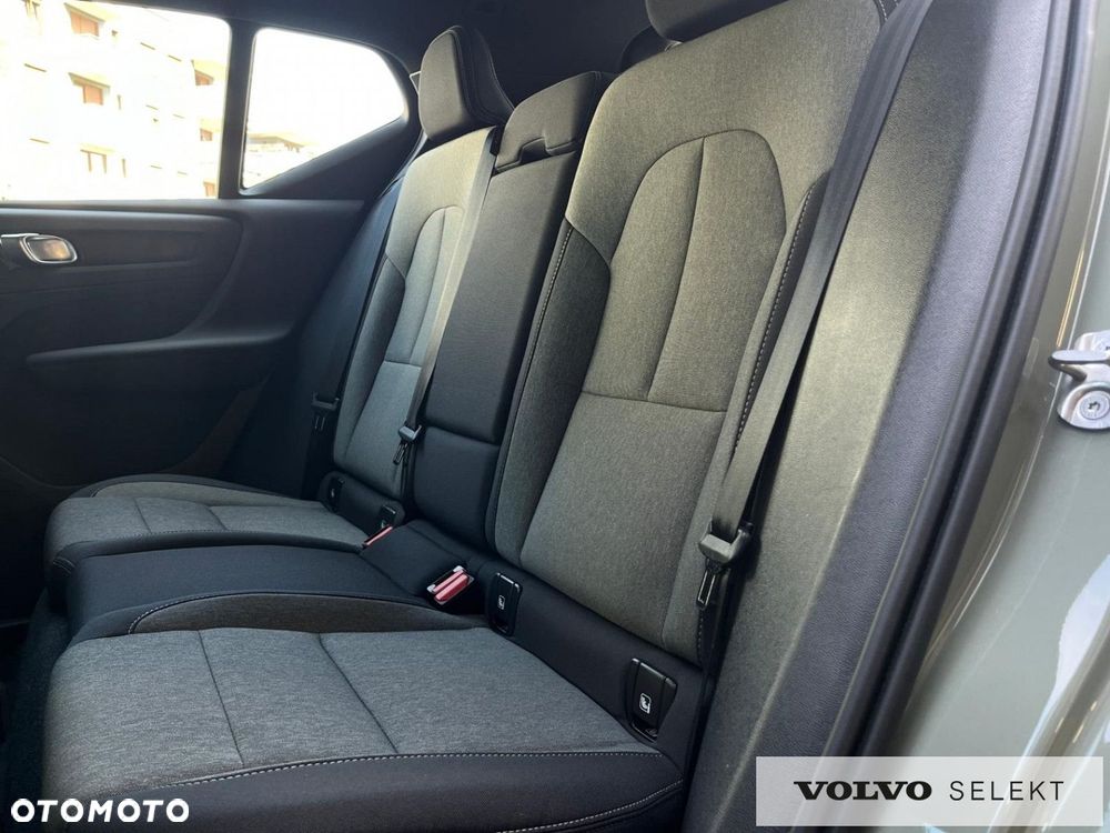 Volvo XC 40 - 15