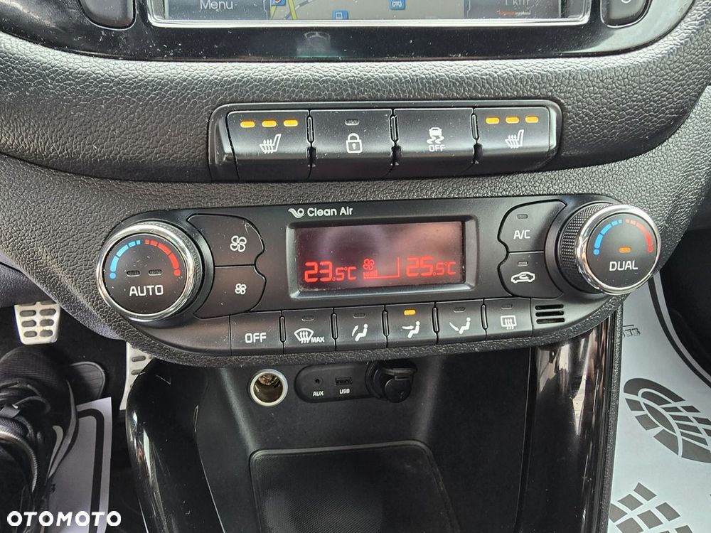 Kia Ceed - 25