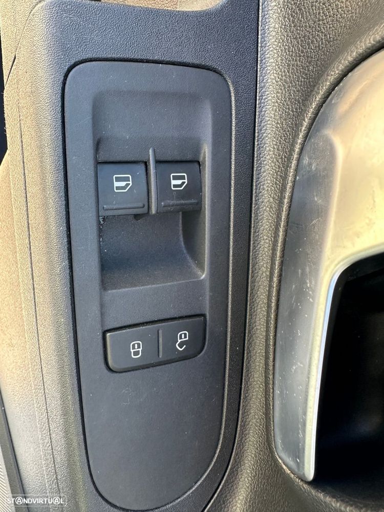 VW Up! 1.0 Move - 13