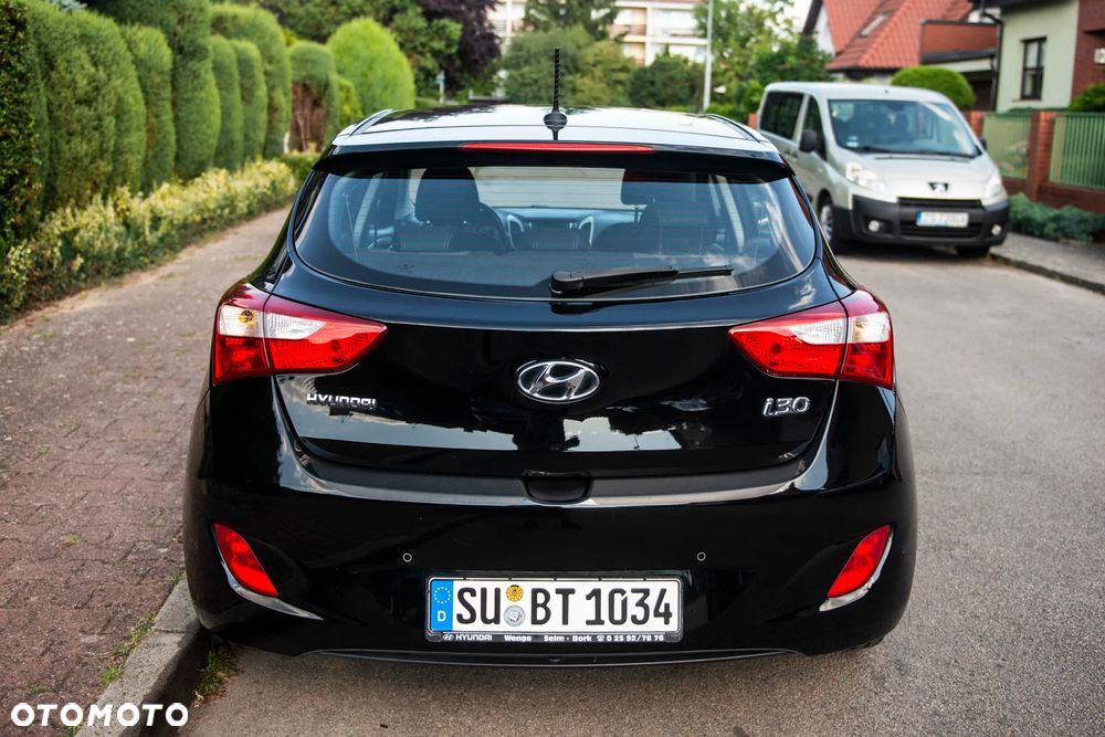 Hyundai i30 1.4 Premium - 6