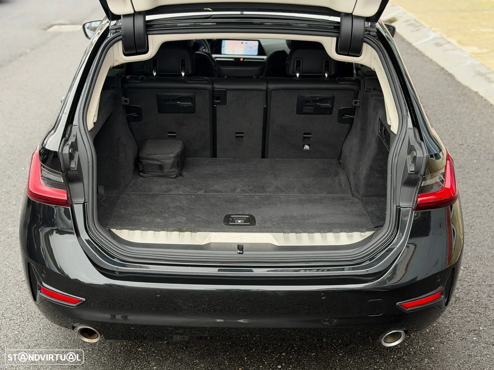 BMW 330 e Aut. Sport Line - 13