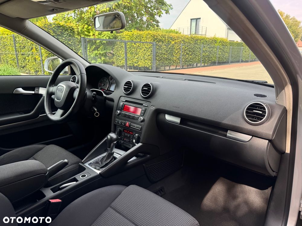 Audi A3 3-drzwiowe 2.0 TDI Attraction S tronic - 12