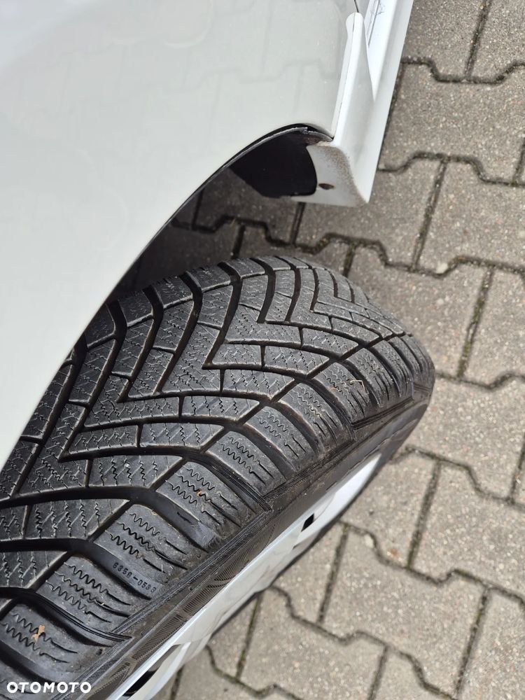 Hyundai i30 1.4 Blue Comfort - 19