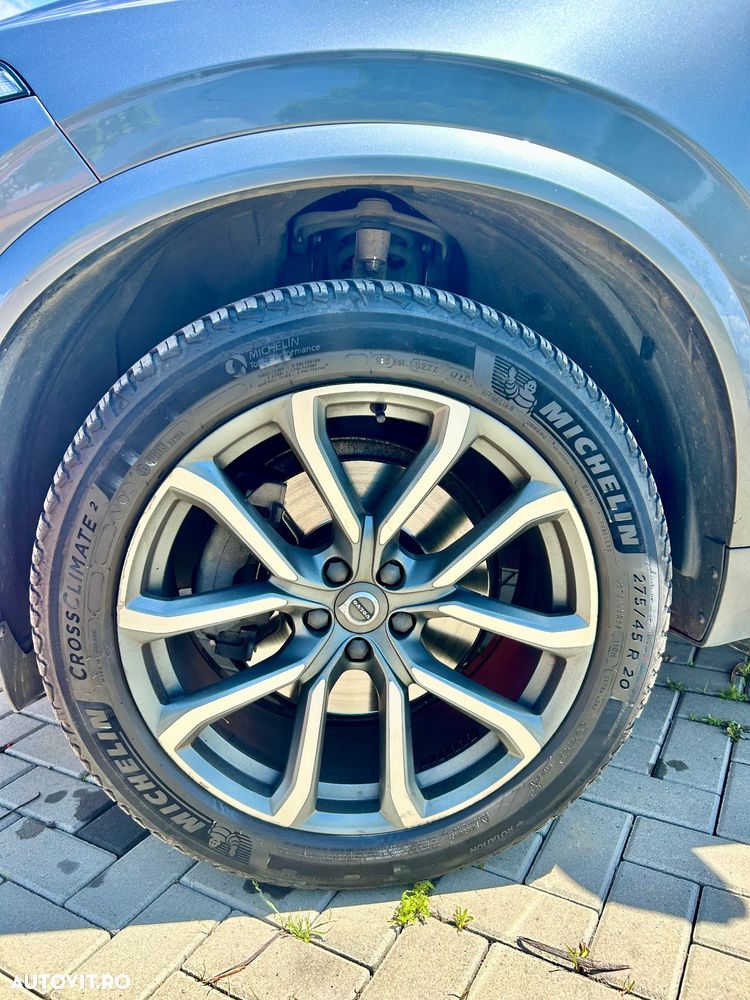 Volvo XC 90 D4 Momentum - 8