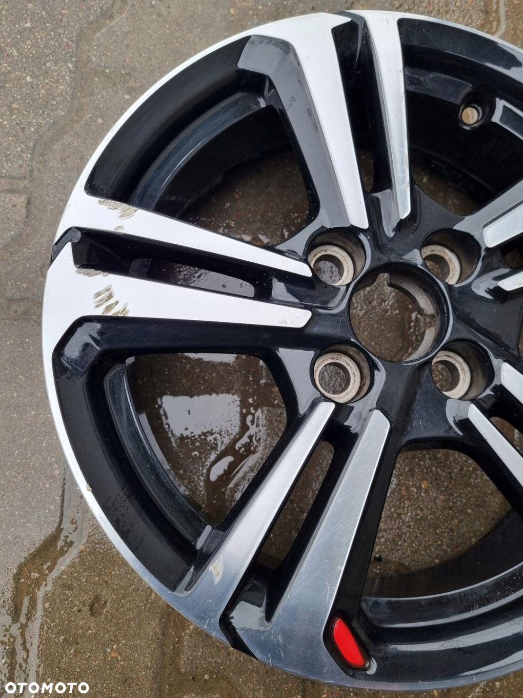 Felga Peugeot 107 4.5" x 15" 4x100 ET 35 - 3