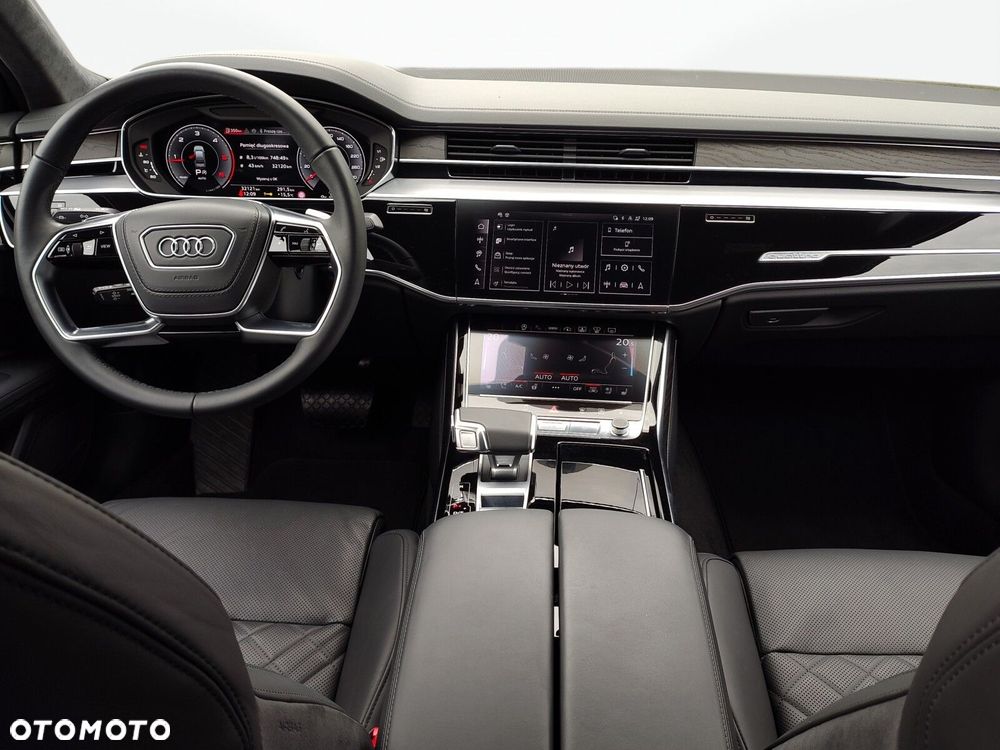 Audi A8 - 19