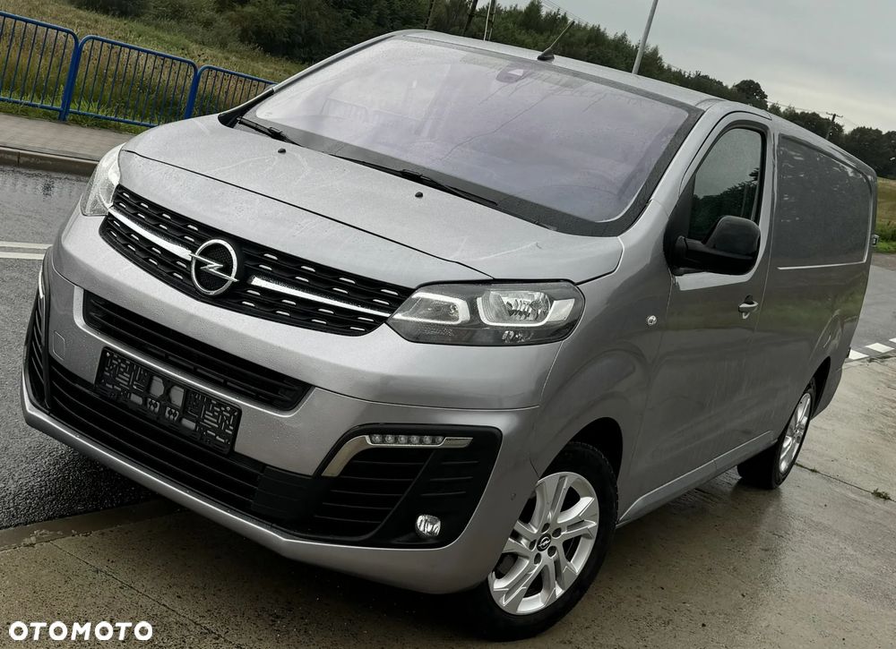Opel Vivaro - 1