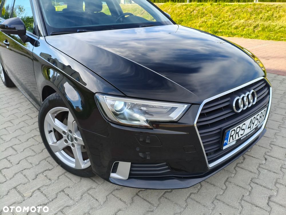 Audi A3 Sportback 1.6 TDI S tronic Attraction - 20