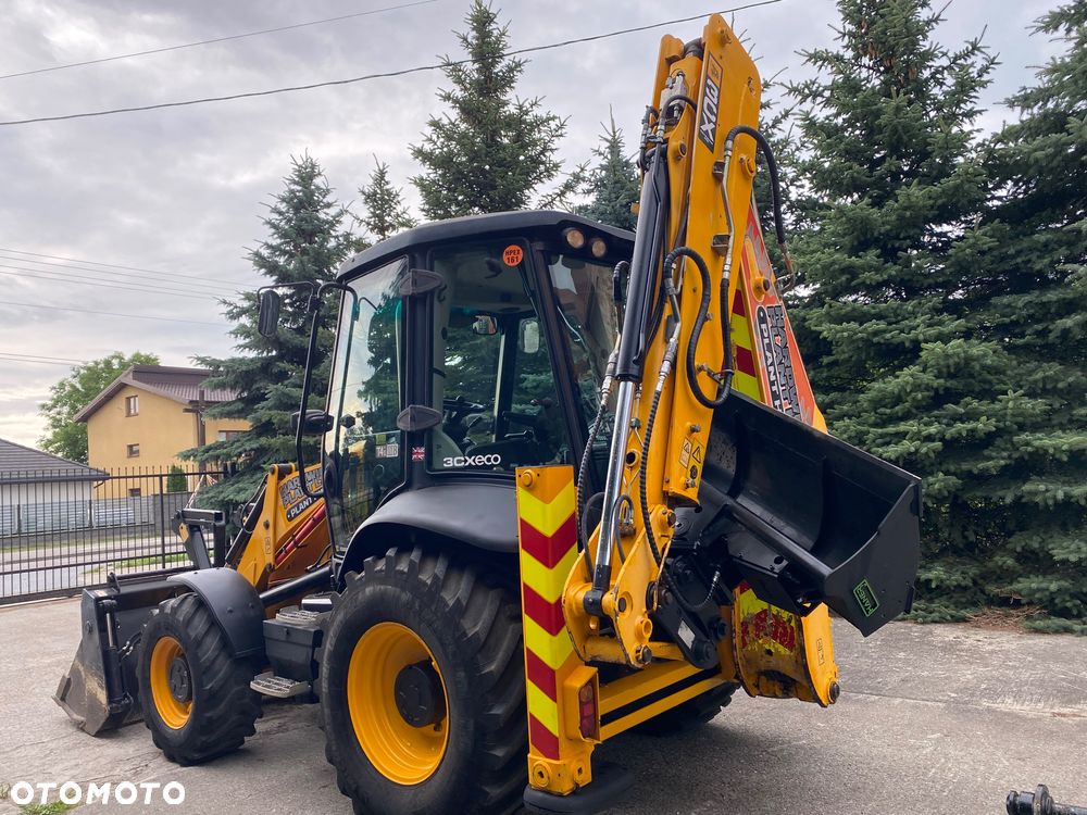 JCB 3CX - 5