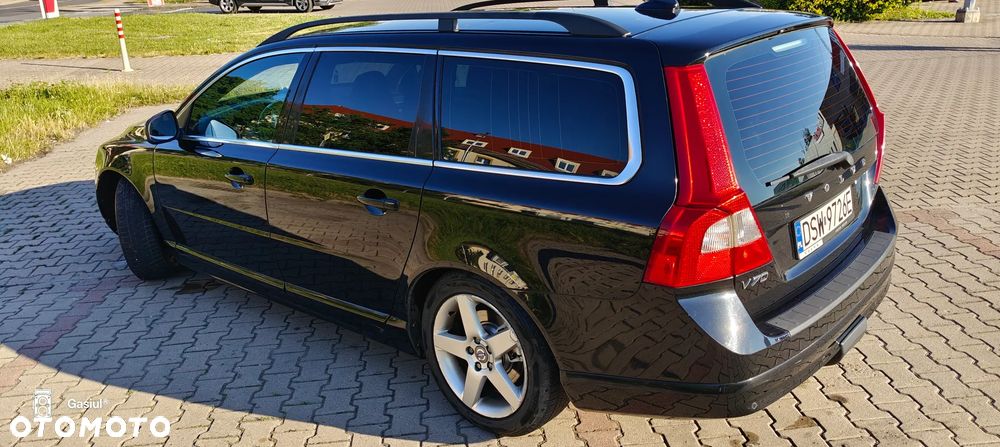 Volvo V70 D2 Summum - 5