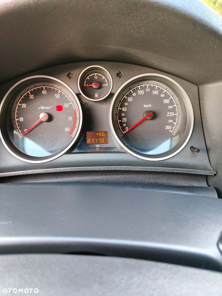 Opel Astra - 9