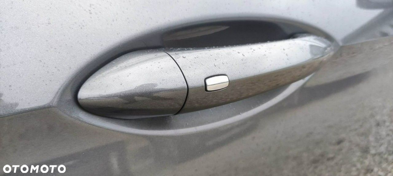 Opel Insignia - 12