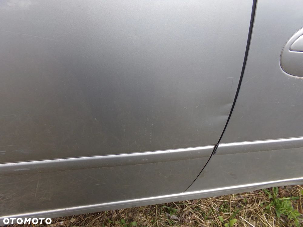 Drzwi prawy tył Opel Meriva A Z157 - 3