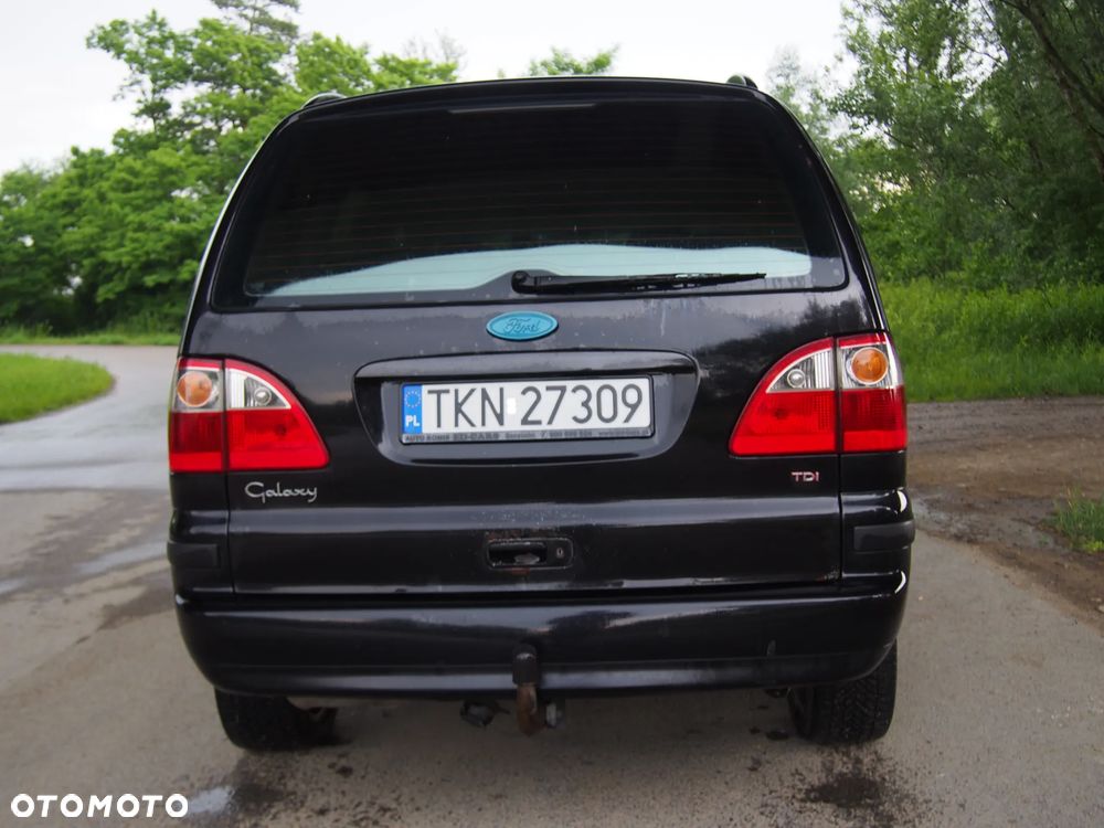 Ford Galaxy TDI Ghia - 10