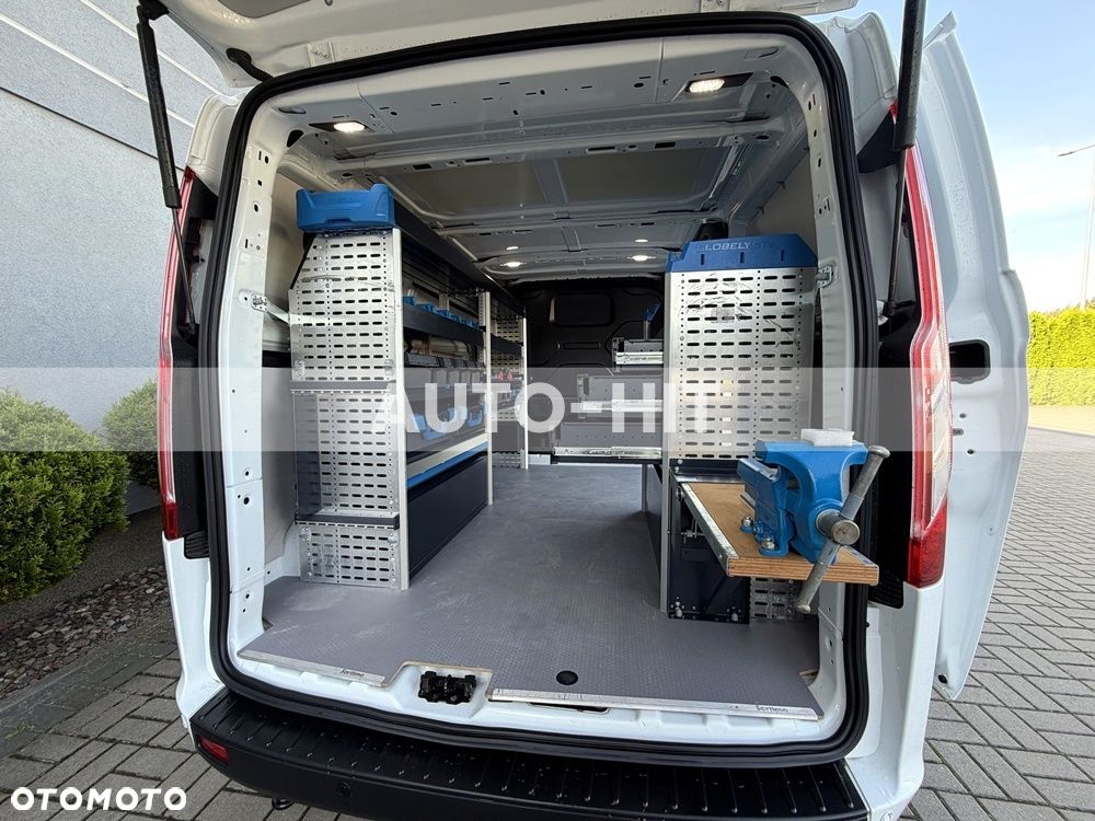 Ford Transit - 18