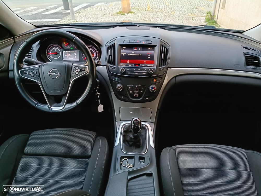 Opel Insignia Sports Tourer 2.0 CDTi Executive S/S - 6