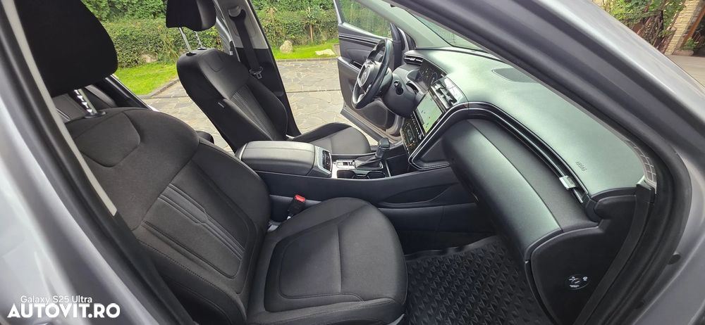 Hyundai Tucson 1.6 CRDi 48V-Hybrid 2WD DCT Trend - 32