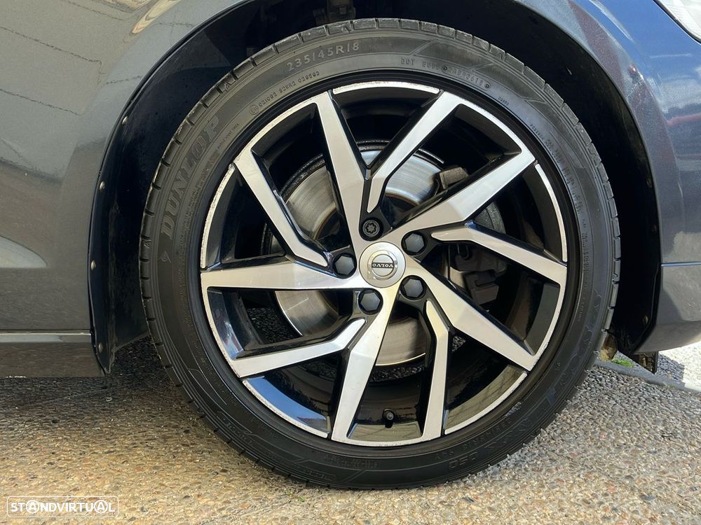 Volvo V60 - 17