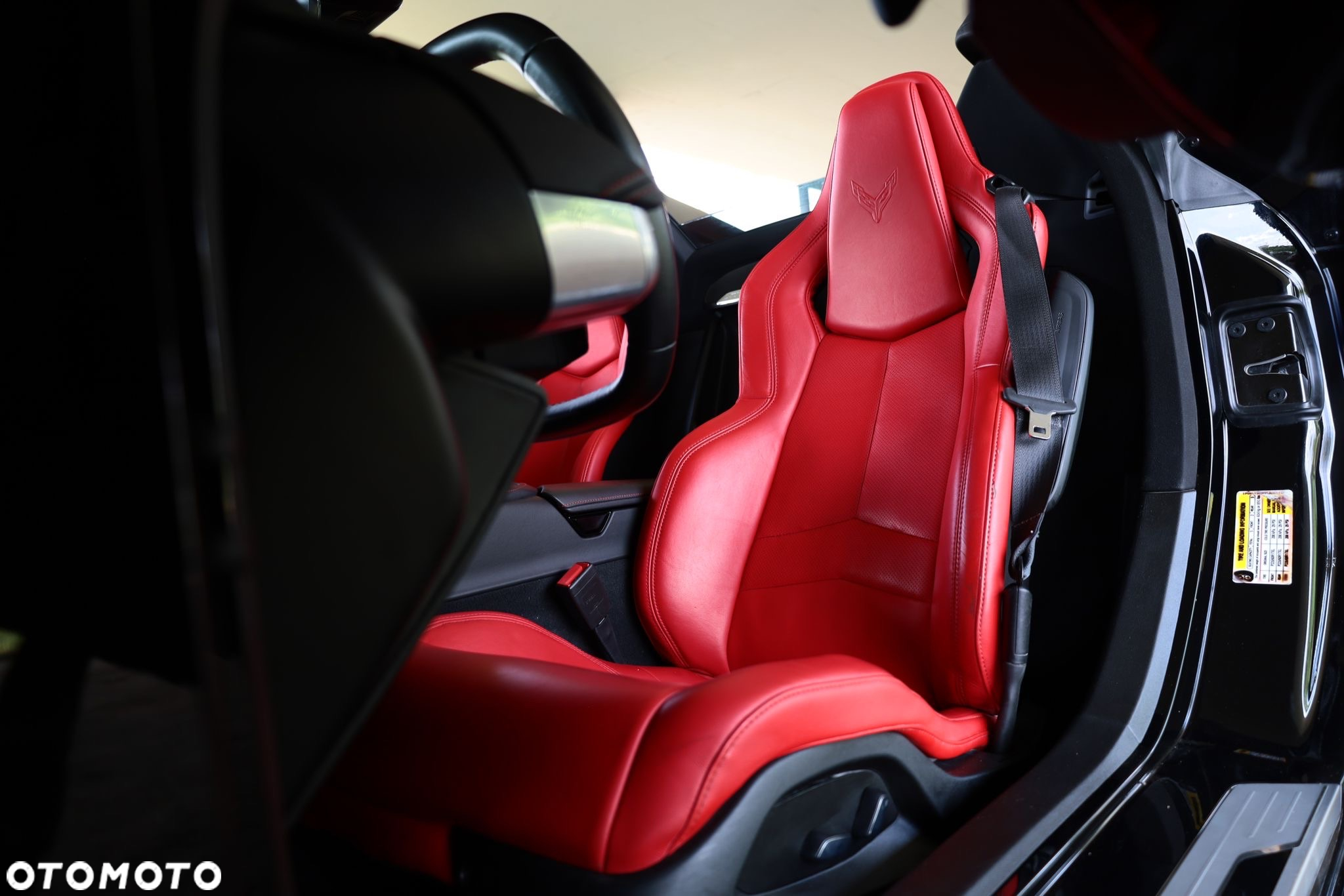 Chevrolet Corvette Stingray Cabriolet 2LT 6.2 V8 Automatik - 12