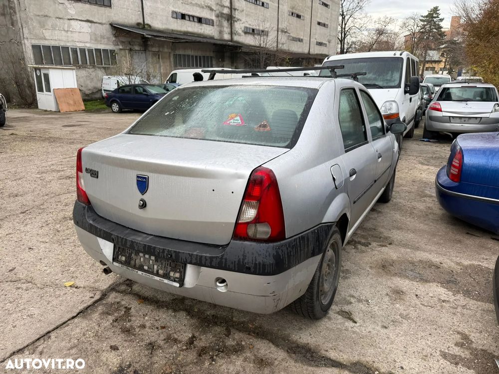 Dezmembrez Dacia Logan 1 gri argintiu diesel benzina 2005-2010 - 4