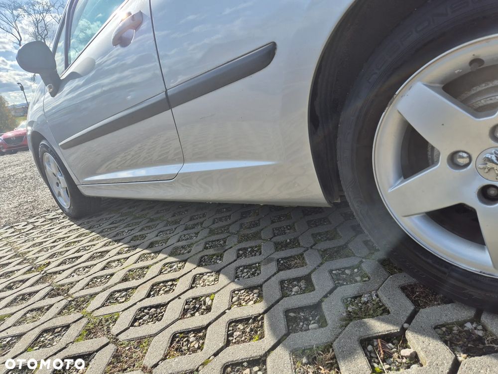 Peugeot 207 1.4 16V Trendy - 9