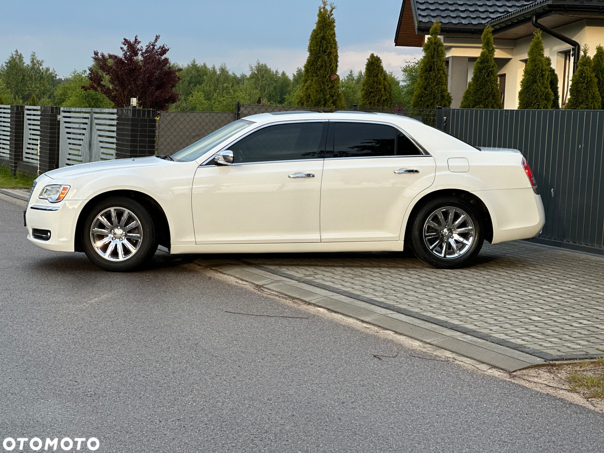 Chrysler 300C 3.5 V6 AWD - 8