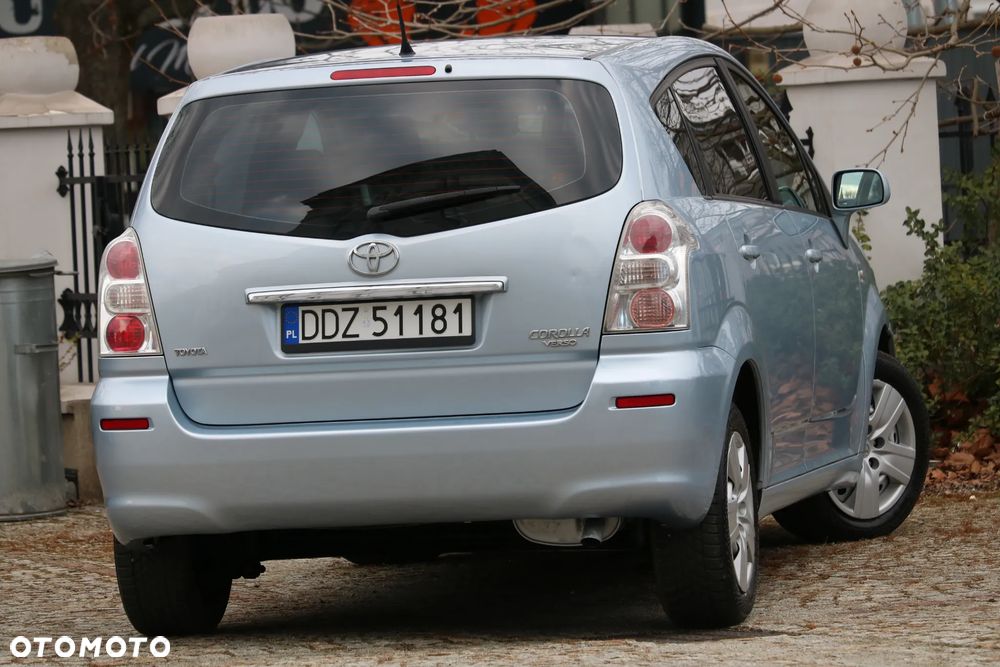 Toyota Corolla Verso - 37