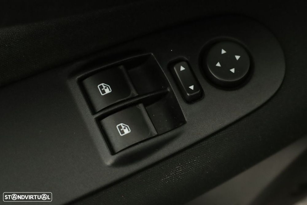 Fiat Punto 1.2 Easy S&S - 18